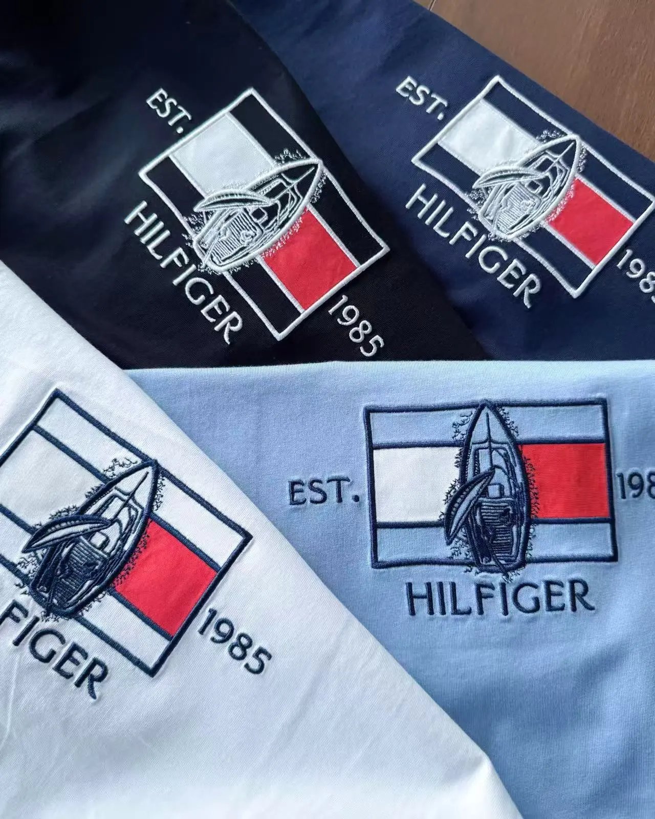 Tommy Hilfiger T-Shirts Crew-Neck Short-Sleeve T-Shirt with Embroidered Flag and Sailboat Graphic image 4