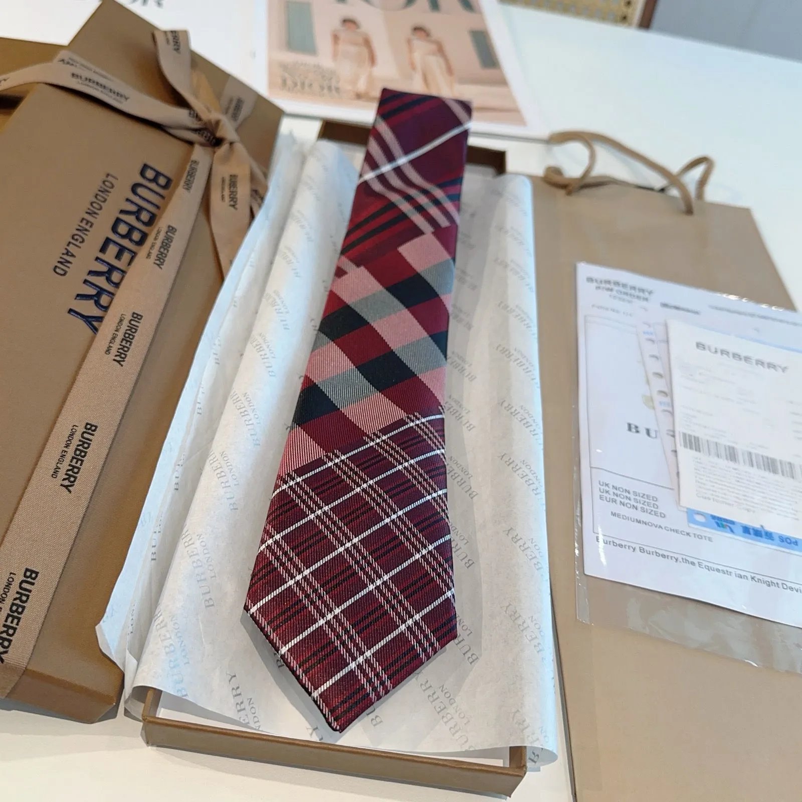 Burberry Ties 6592 Plaid Jacquard Necktie — 07