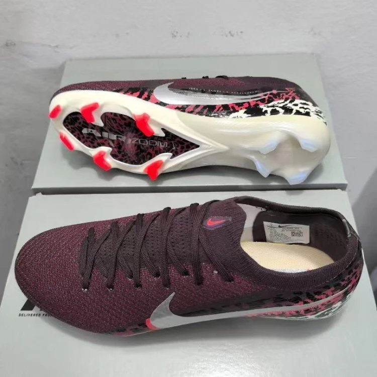 Nike Mercurial football cleats — 3