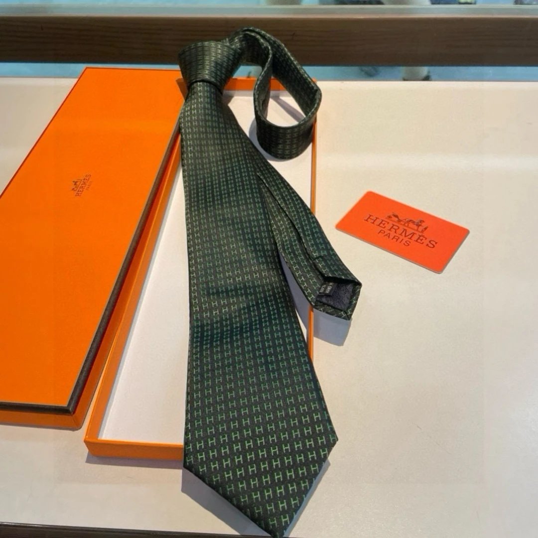 Hermès Ties H monogram patterned tie — 04