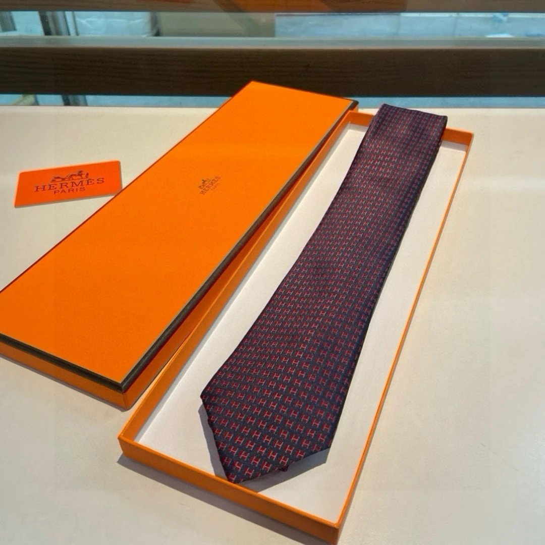 Hermès Ties H monogram patterned tie image 2