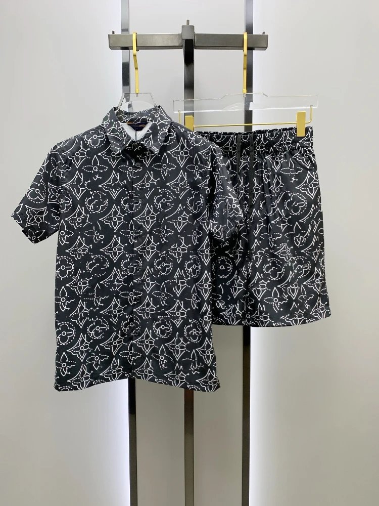 Louis Vuitton Matching Sets Monogram short-sleeve shirt and shorts set — SKU-21-017 Black