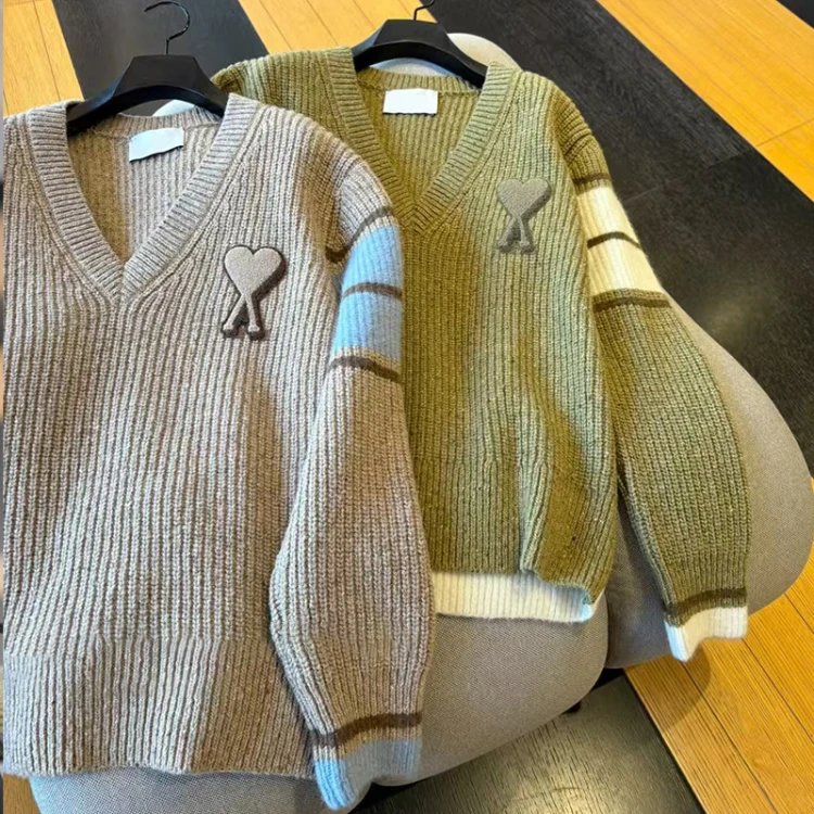 AMI Paris Knitwear V-neck knit sweater with heart applique and striped sleeves image 10