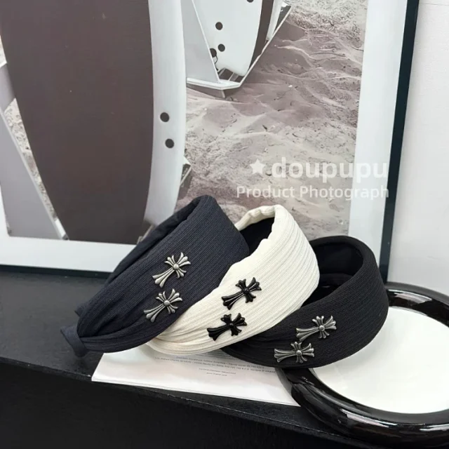 Unbranded Uncategorized Wide ribbed knotted headband with cross charms product detail image 4