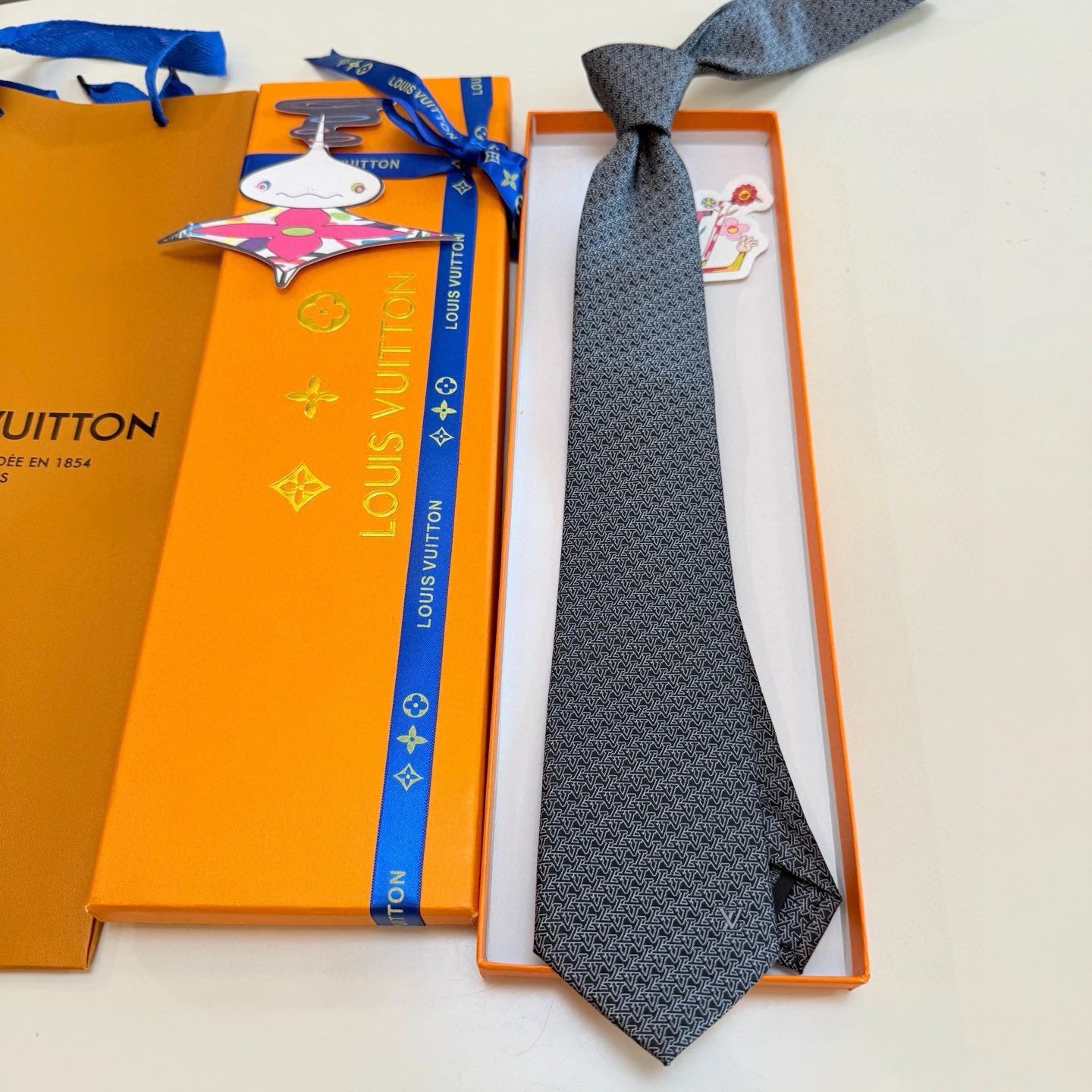 Louis Vuitton Ties Geometric Jacquard Tie — 04