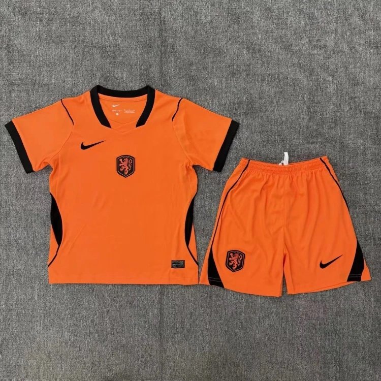 Adidas Football Jerseys Kids' short-sleeve jersey and shorts set — 70
