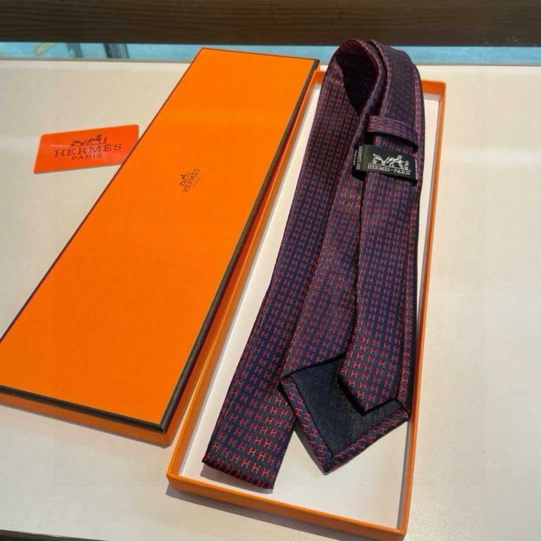 Hermès Ties H monogram patterned tie image 3