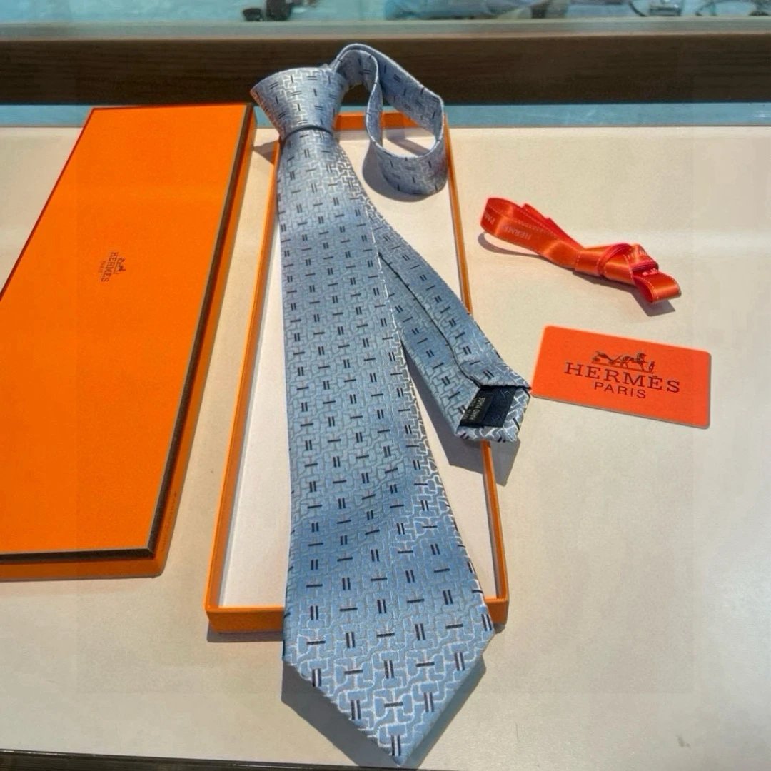 Hermès Ties Jacquard geometric-pattern silk tie — 02
