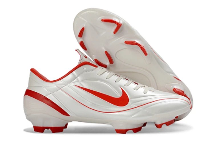Nike Low-Top FG Soccer Cleats image 4
