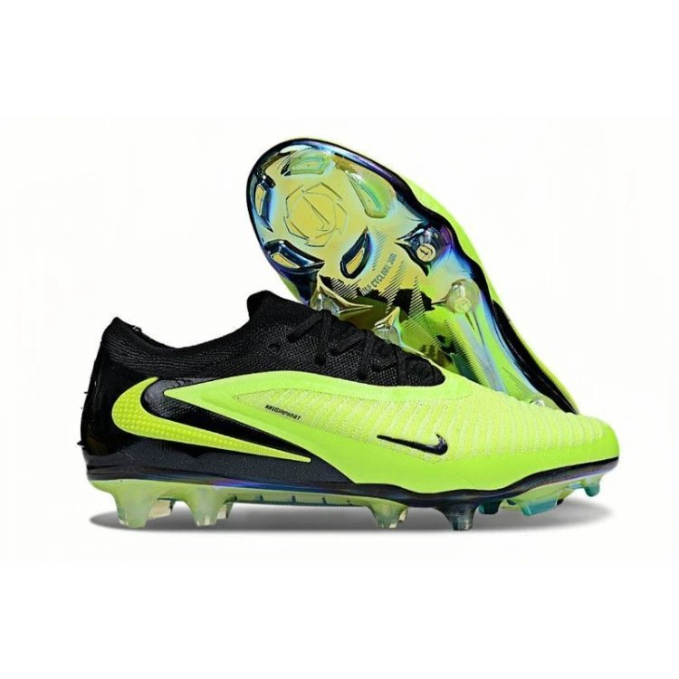 Nike Sneakers Low-Top Football Cleats — 16