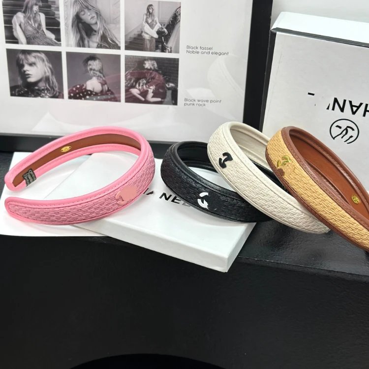 Unbranded Uncategorized Textured Wide Headband with Metal Charm image 6