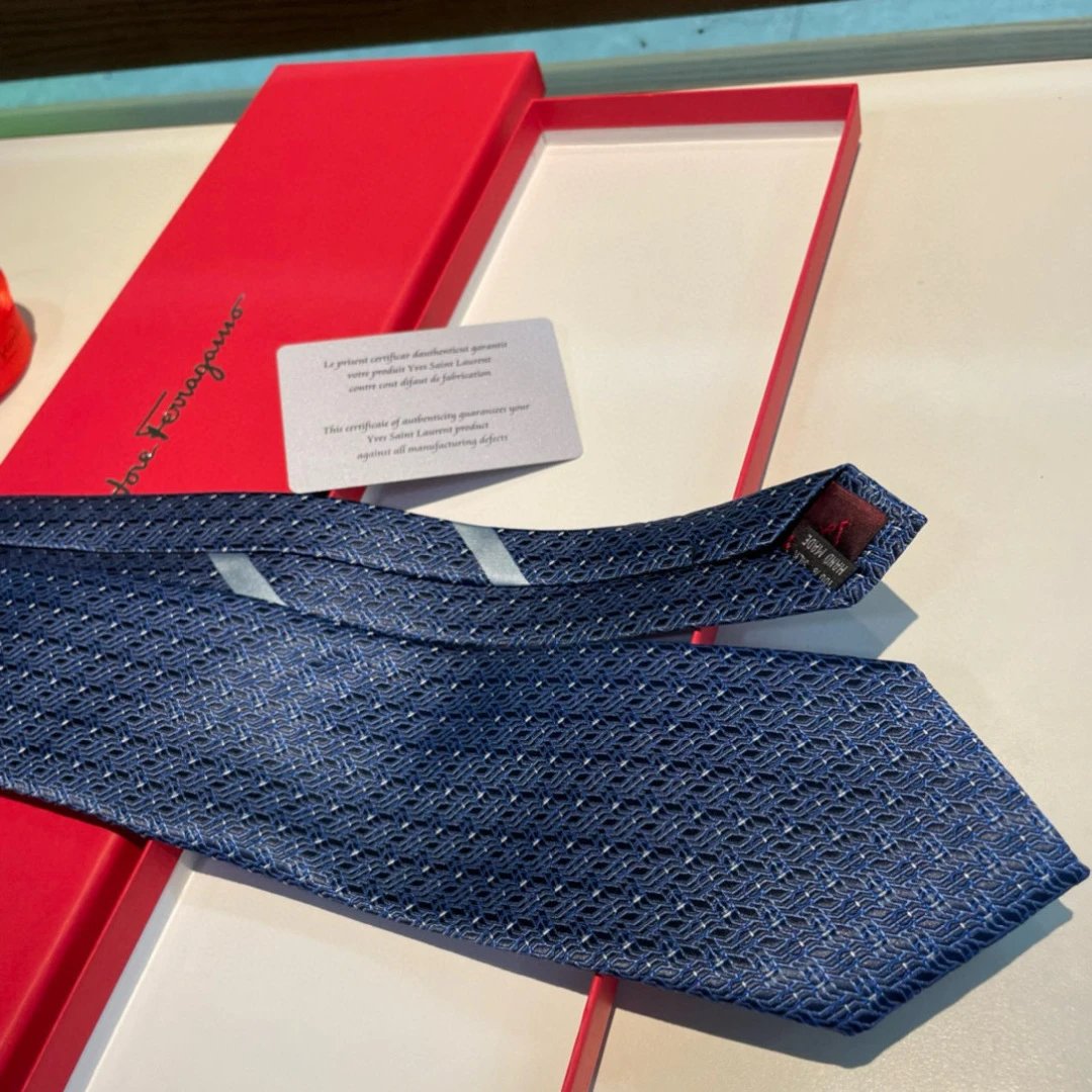 Salvatore Ferragamo Ties Horseshoe Motif Necktie — 03