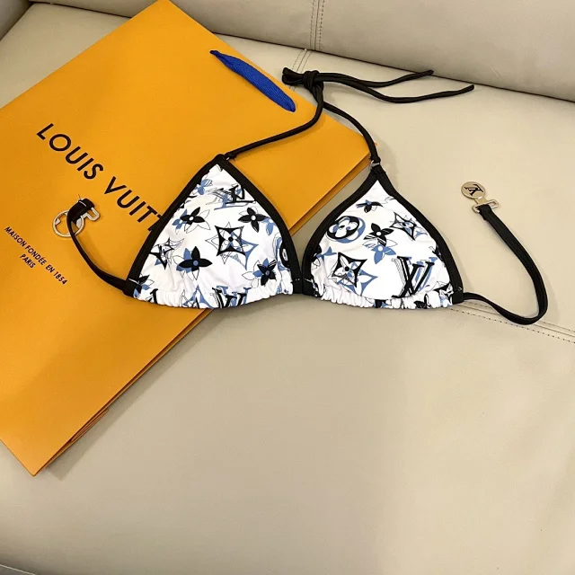 Louis Vuitton Swimwear Triangle tie-side bikini set product detail image 12