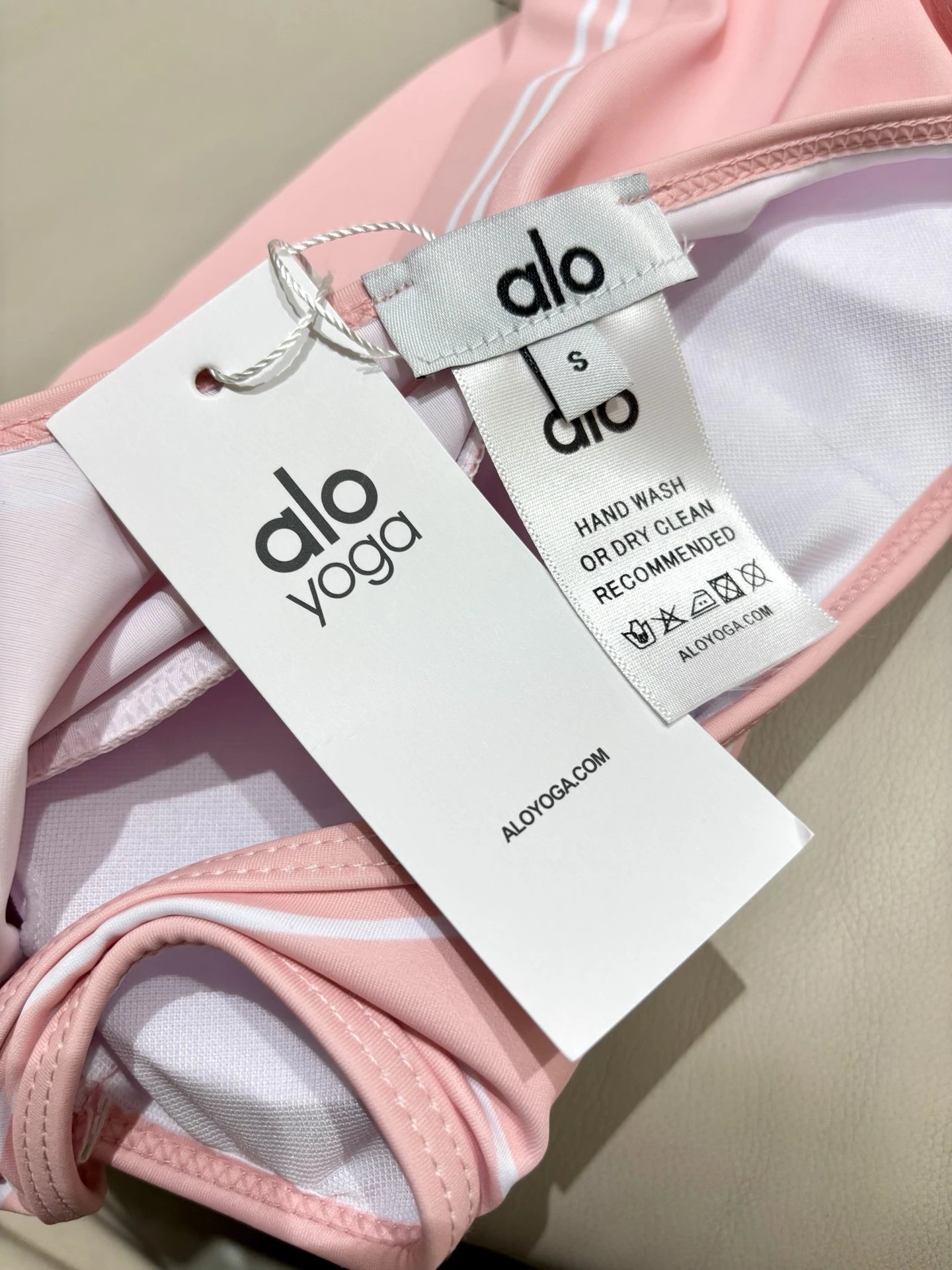 Alo Matching Sets Piped Sports Bra and Leggings Set image 7