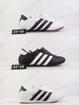 SMI-LS Classic Three-Stripe Indoor Soccer Shoes