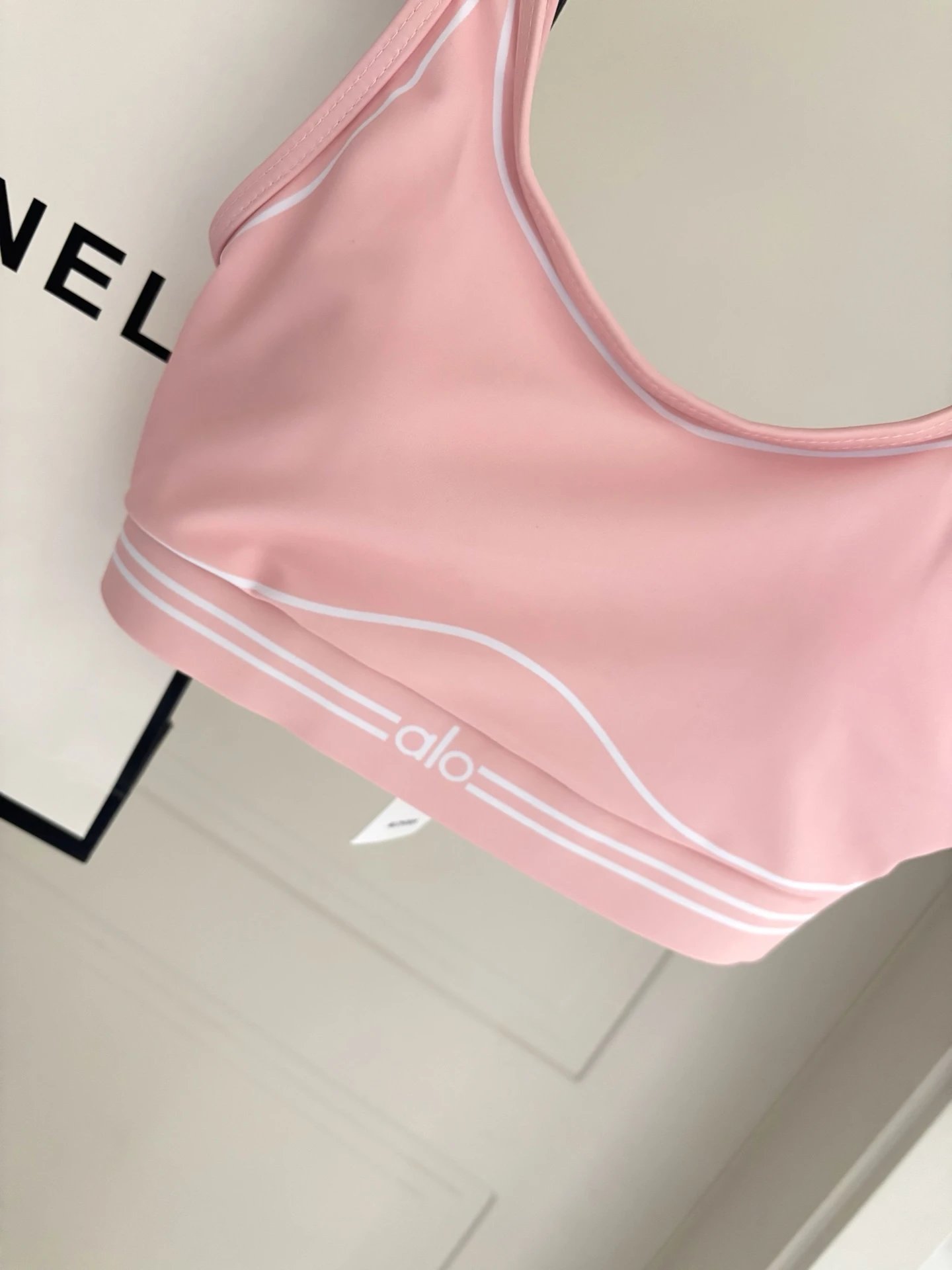Alo Matching Sets Piped Sports Bra and Leggings Set image 3