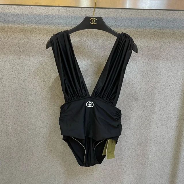 Gucci Swimwear 6461 Deep-V Ruched One-Piece Swimsuit product detail image 3