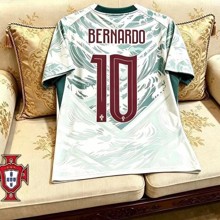 Unbranded Football Jerseys Portugal National Team Home/Away Jersey with Player Name and Number — SKU-S-09-26 Portugal Away Jersey – No. 10 Silva