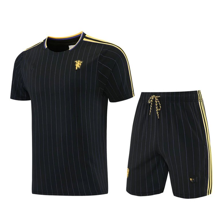 Unbranded Football Jerseys Short-Sleeve Jersey and Shorts Set — SKU-14-26 Manchester United Black Short-Sleeve Set