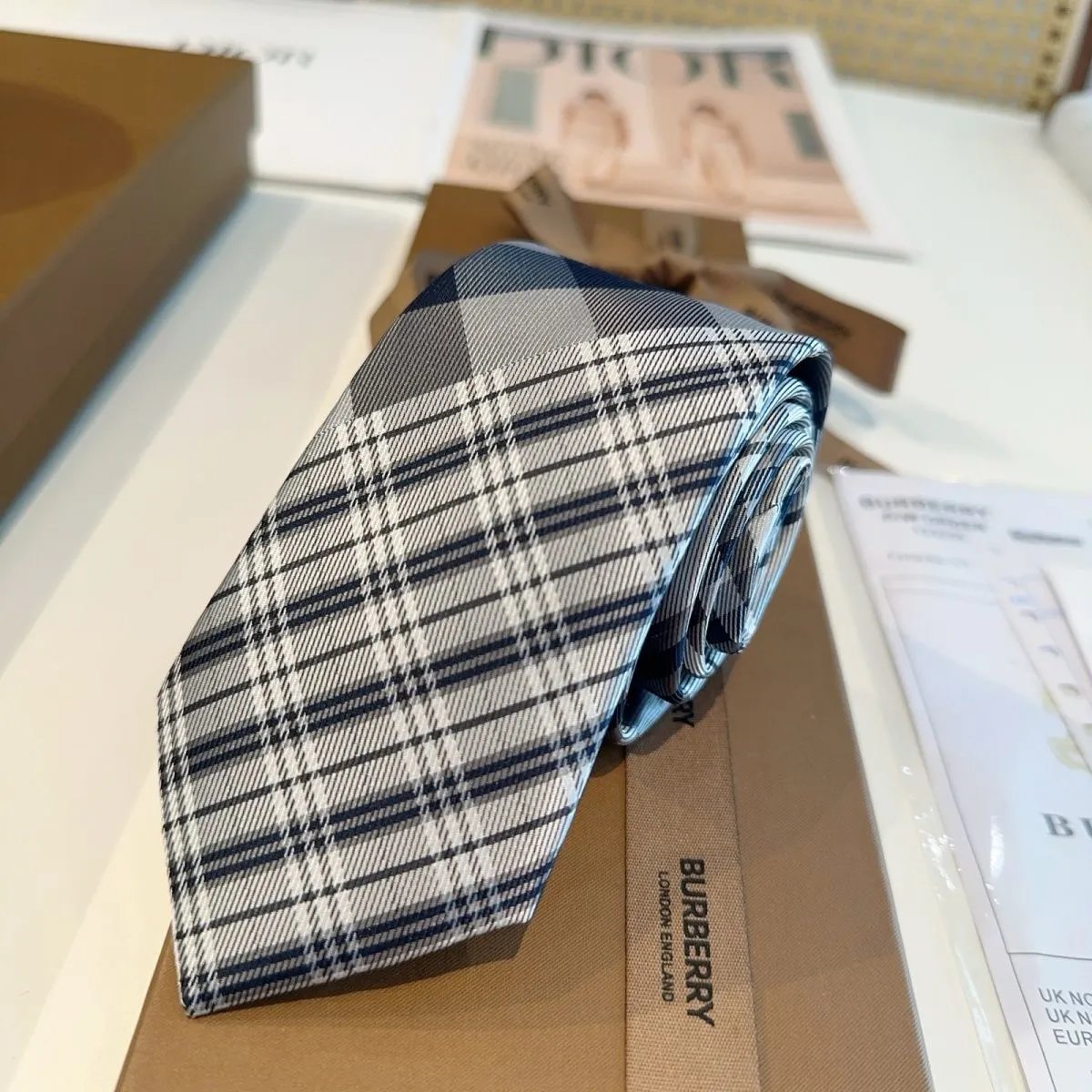 Burberry Ties 6592 Plaid Jacquard Necktie image 5