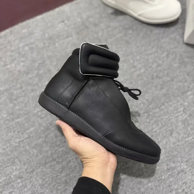 Unbranded Sneakers High-Top Padded Strap product detail image 2
