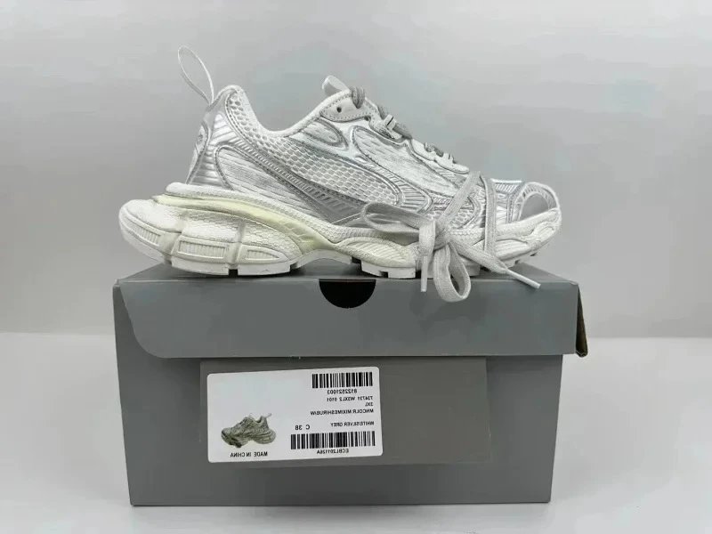 Balenciaga Track 2 Sneakers