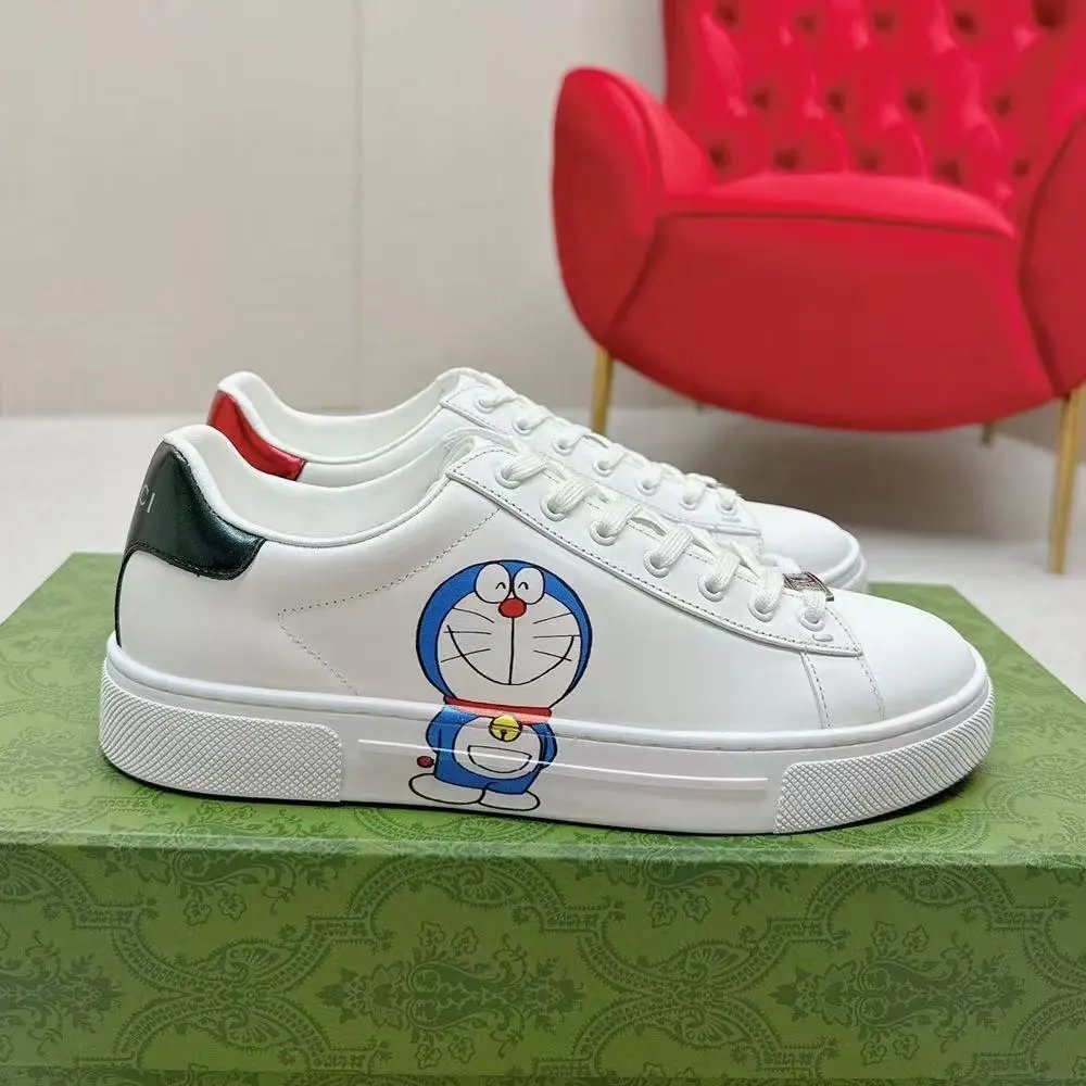 Gucci Sneakers Low-Top Logo — 11