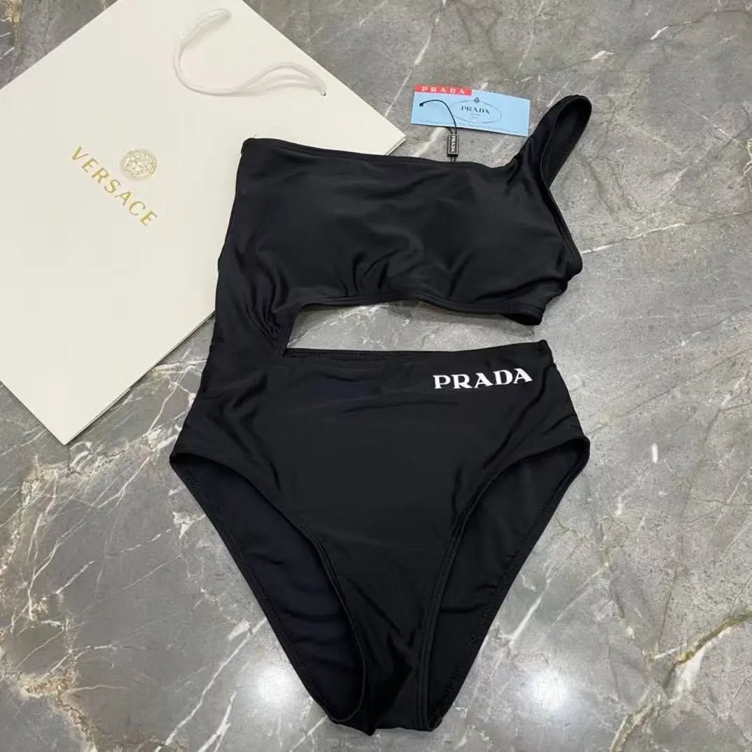 Gucci Swimwear GG monogram bikini set — 10