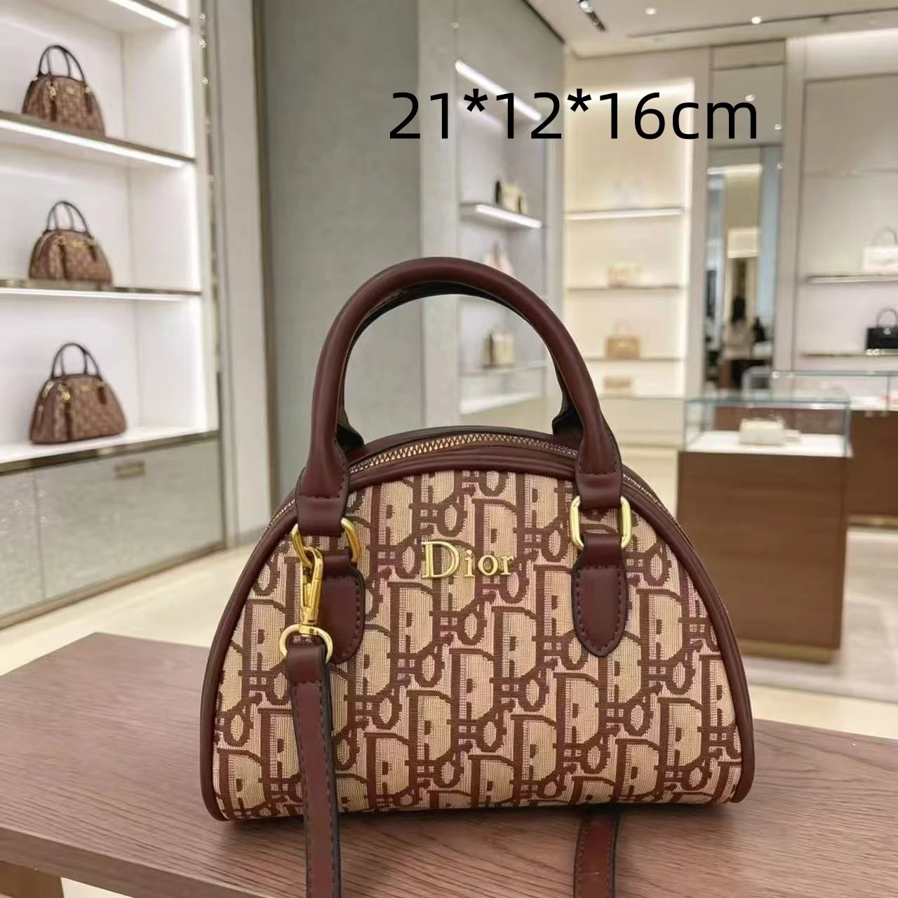 Coach Shoulder Bags Signature Canvas Chain-Handle Bag with Detachable Strap — 23