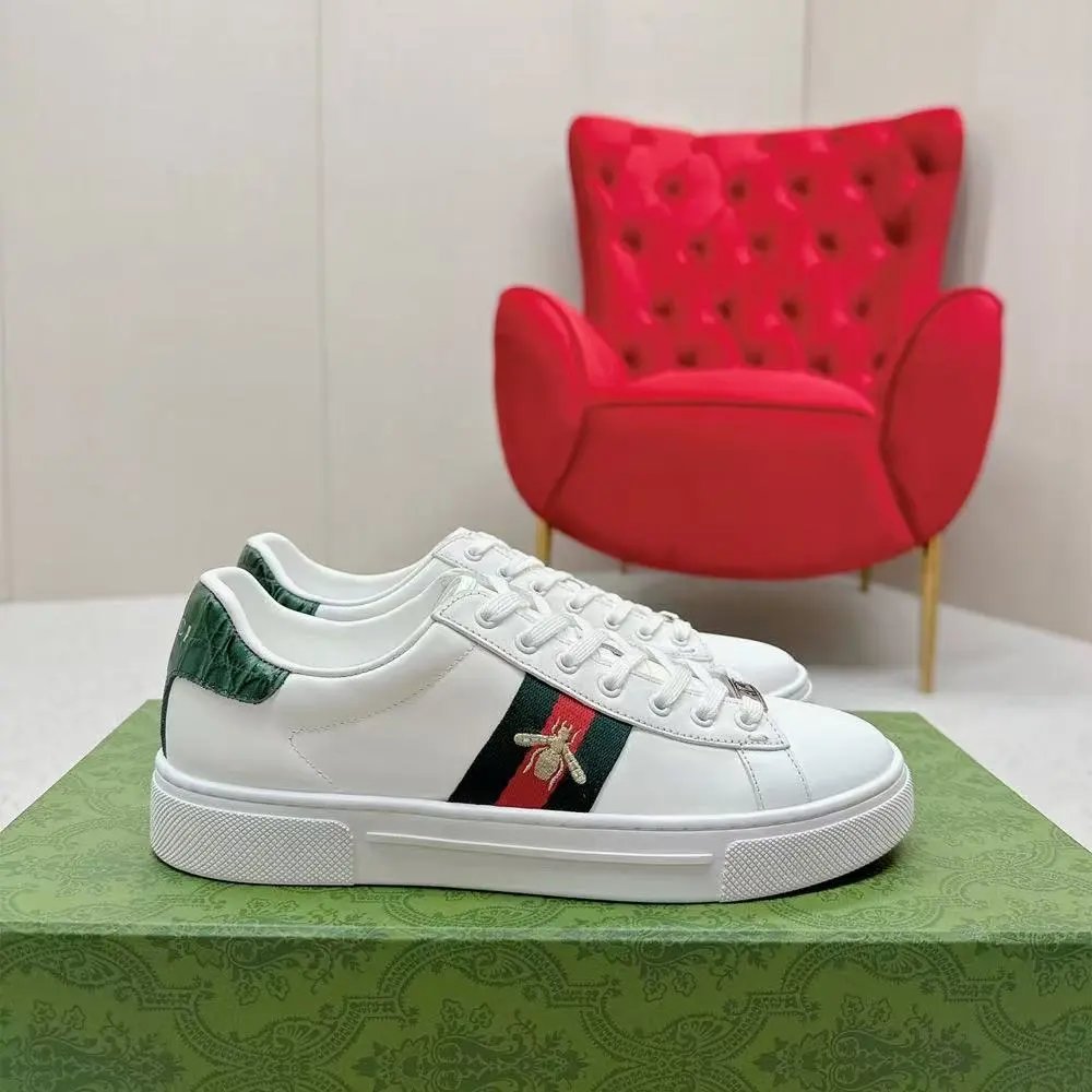 Gucci Sneakers Low-Top Logo — 6