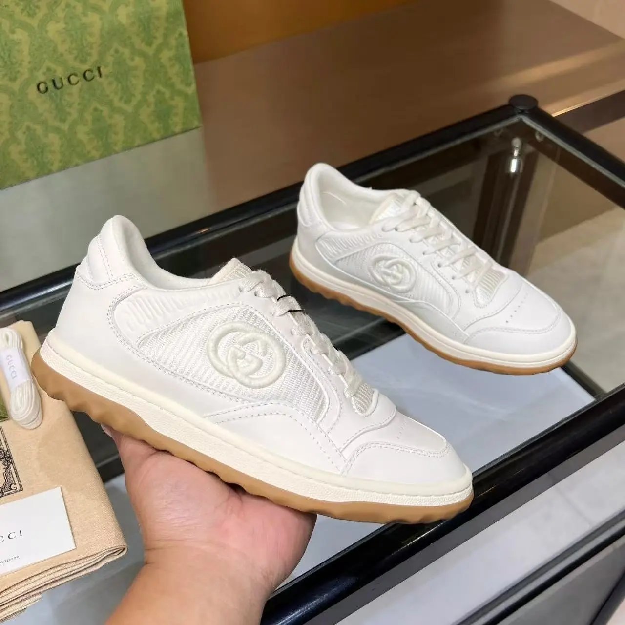 Gucci Sneakers Low-Top Logo — 25