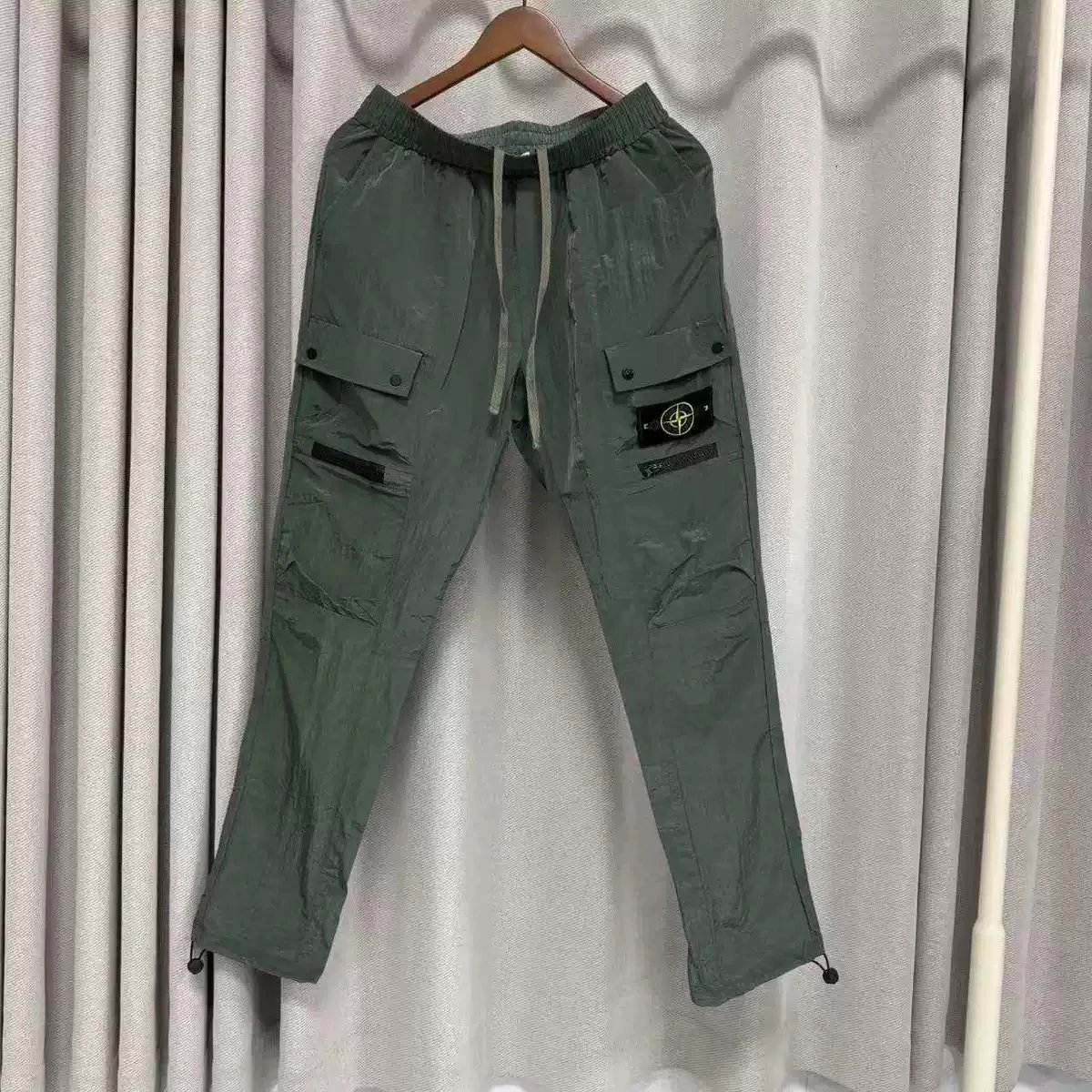 Army Green 02