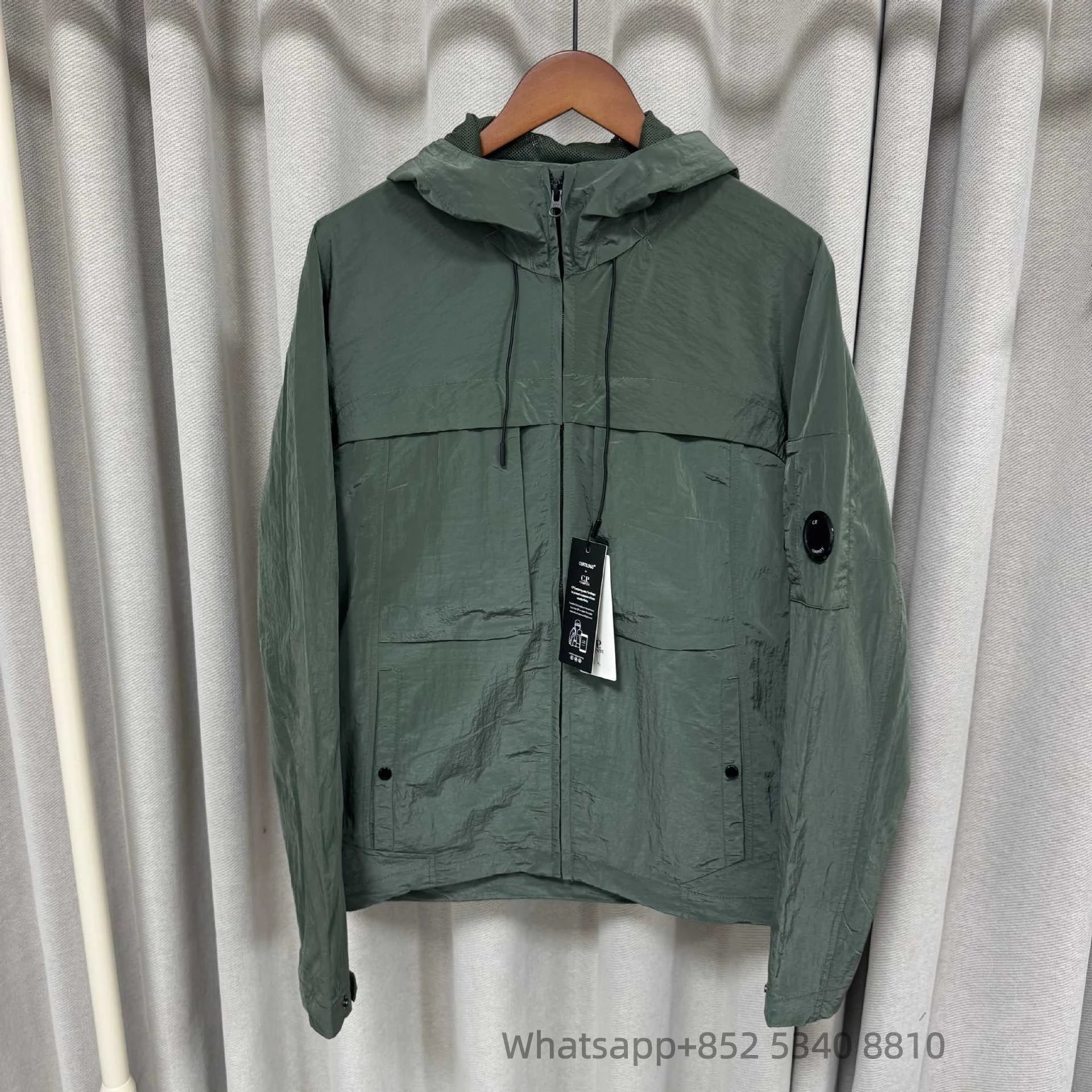 25117 Green
