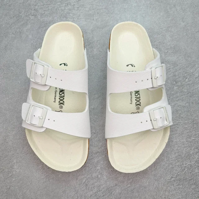 GX two character drag khaki