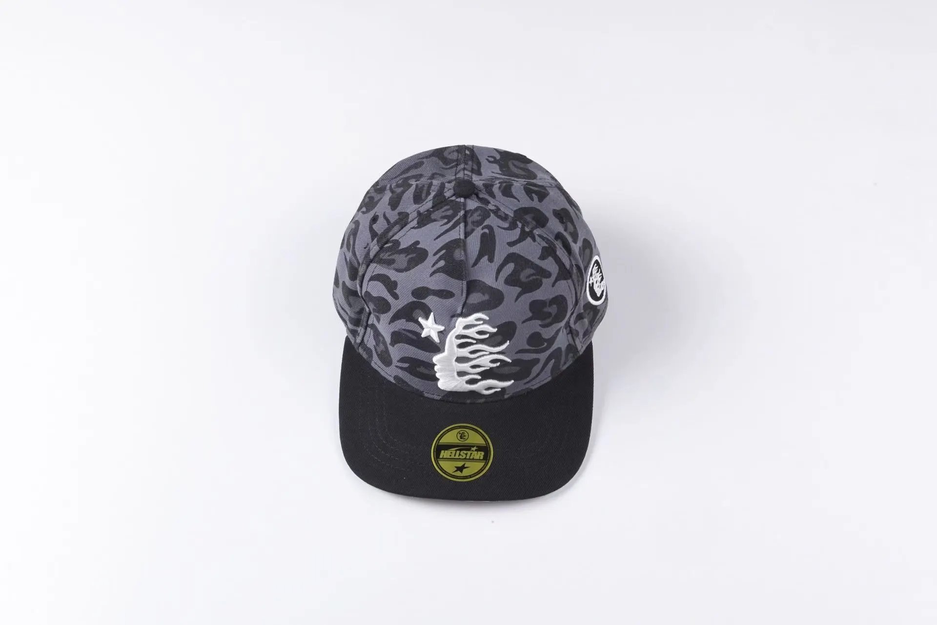 Unbranded Hats P-0112 mesh trucker cap with embroidered star and graphic motifs — 33