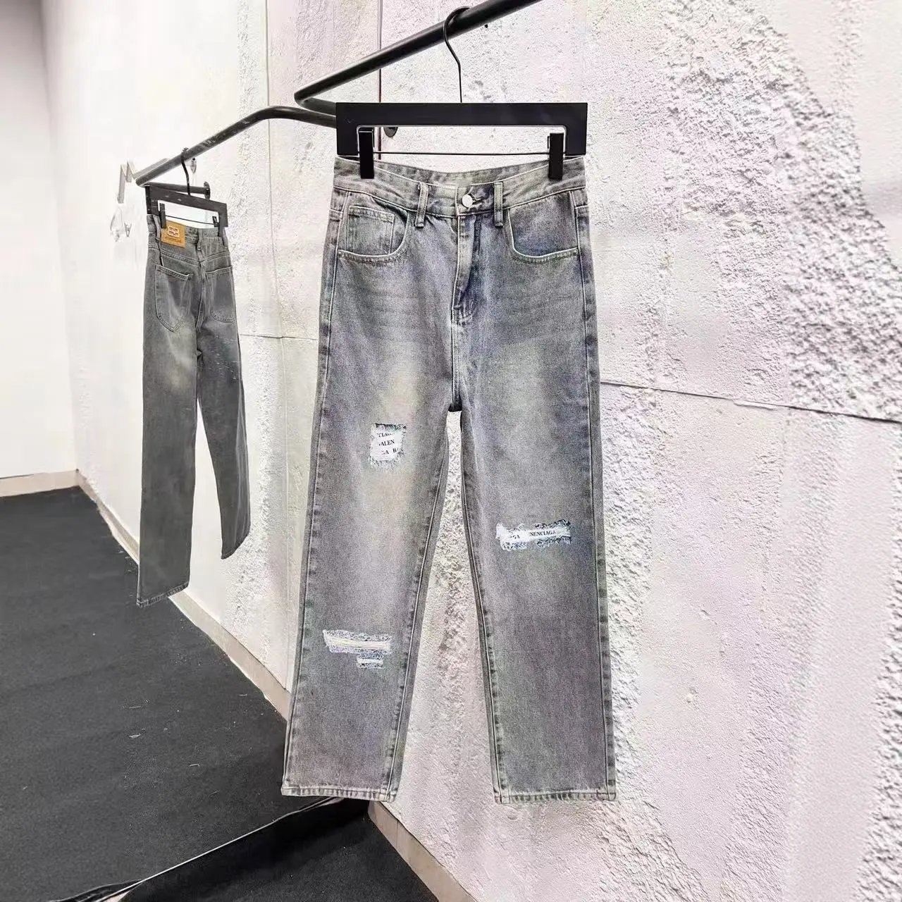 Balenciaga Jeans Logo-Print — 22