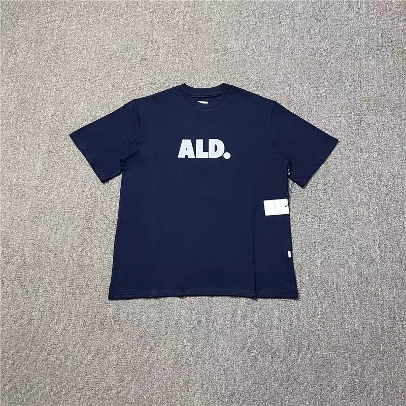AMI Paris T-Shirts Alexandre Logo Striped Raglan T-Shirt — 8