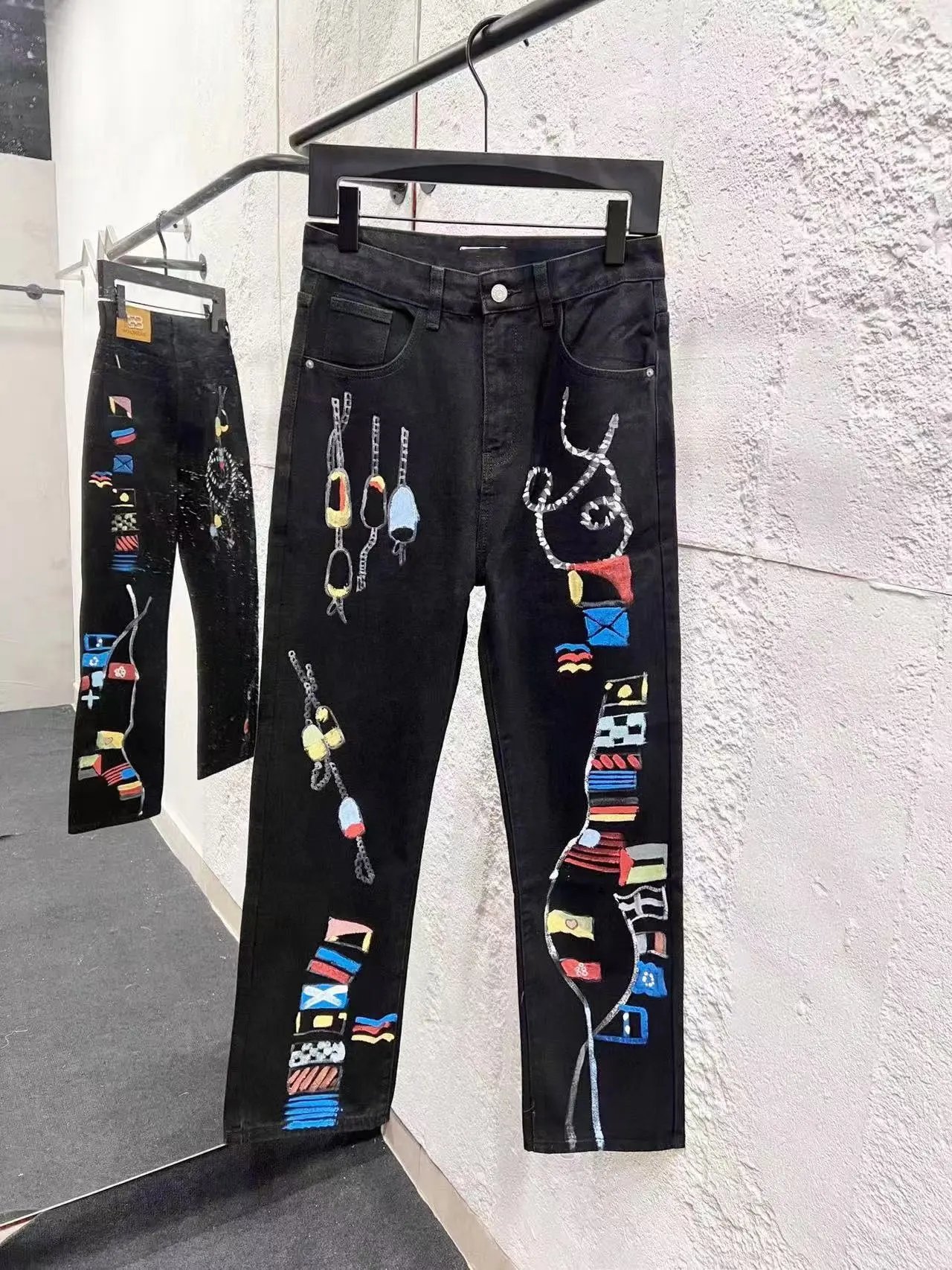 Balenciaga Jeans Logo-Print — 25