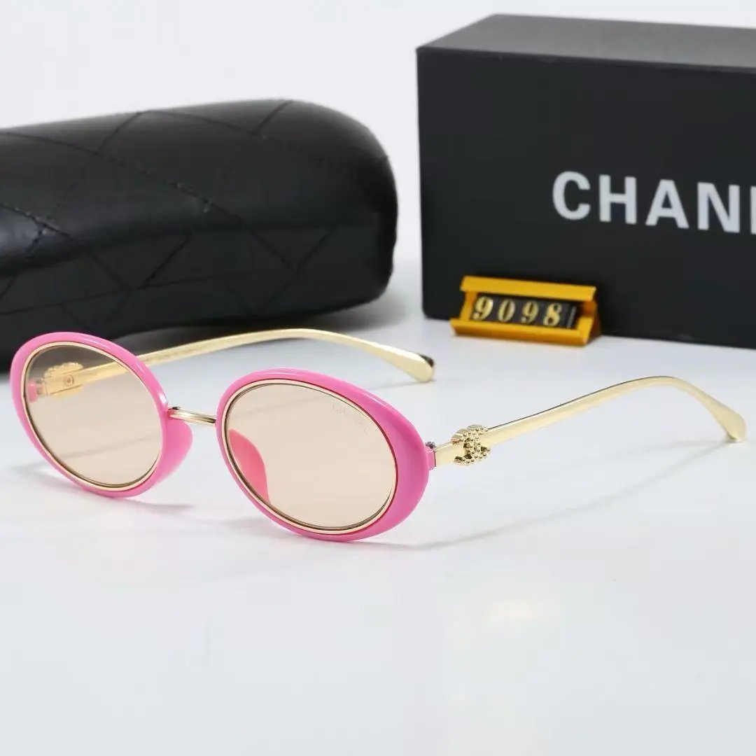 Vans Eyewear Rectangular sunglasses with Off The Wall temple logo — 24
