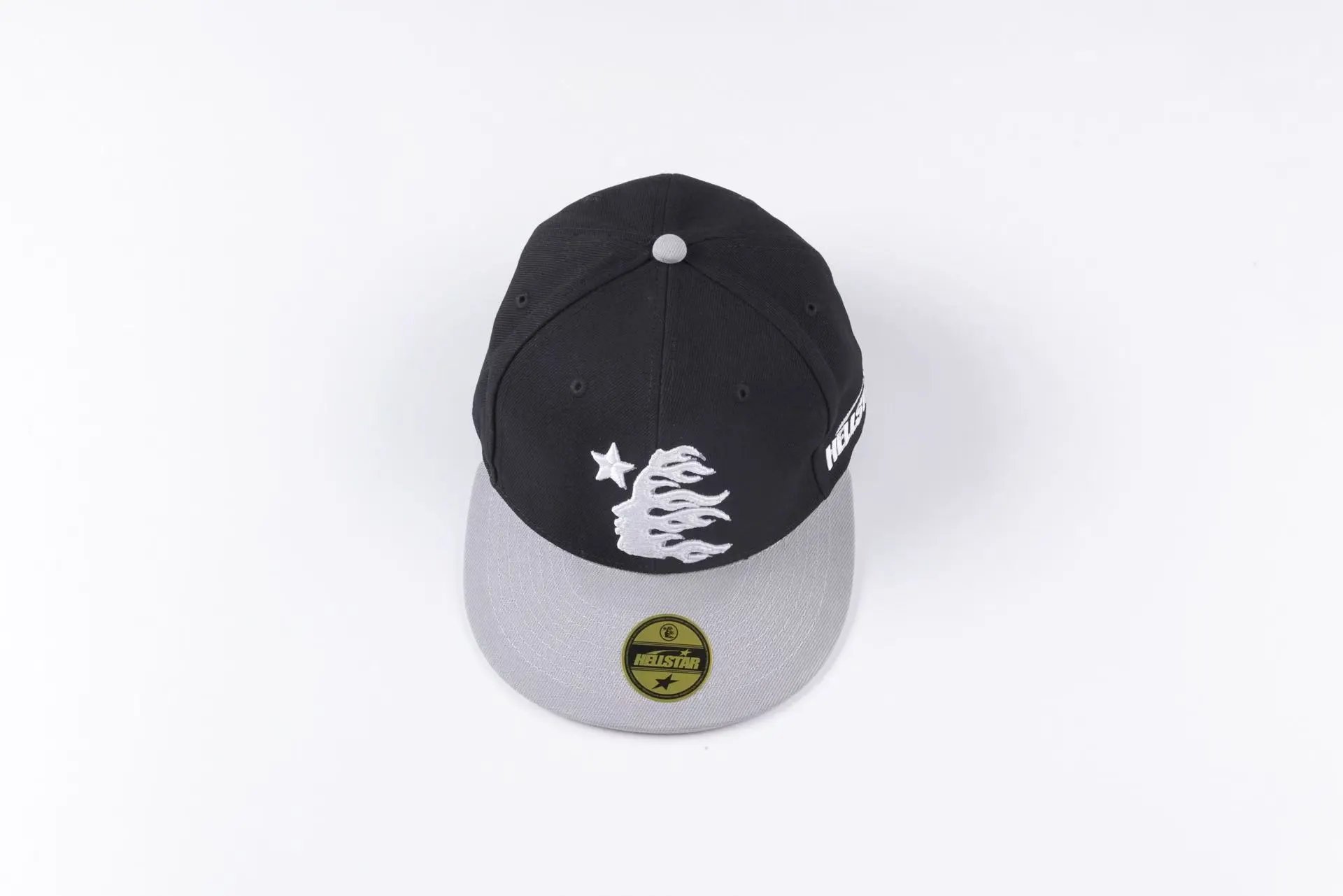 Unbranded Hats P-0112 mesh trucker cap with embroidered star and graphic motifs — 35