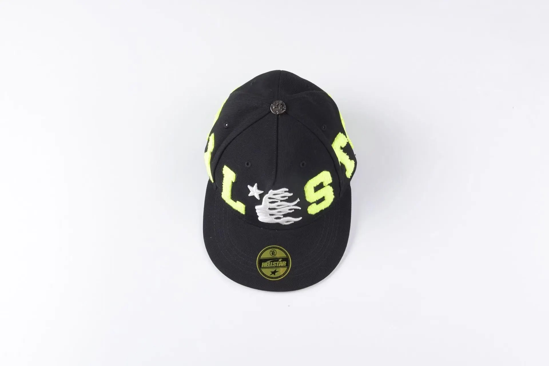 Unbranded Hats P-0112 mesh trucker cap with embroidered star and graphic motifs — 32