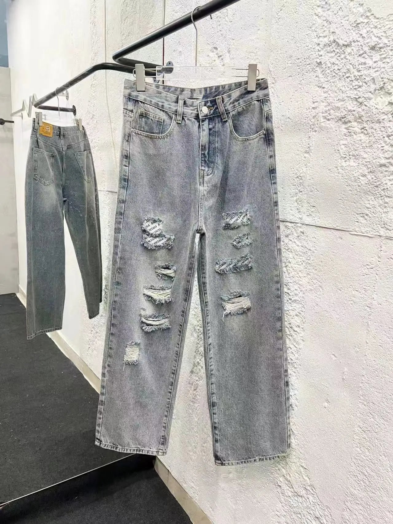 Balenciaga Jeans Logo-Print — 30