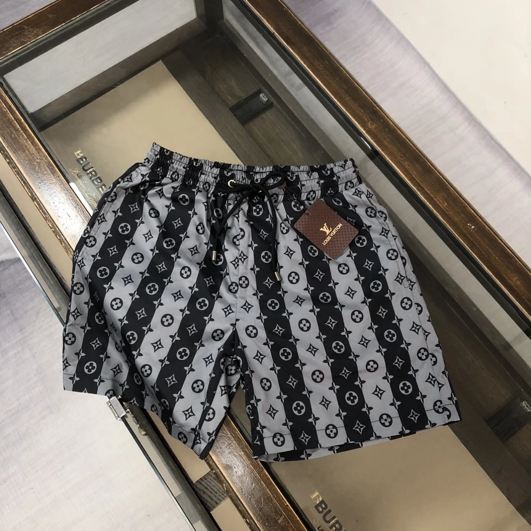 Louis Vuitton Black 