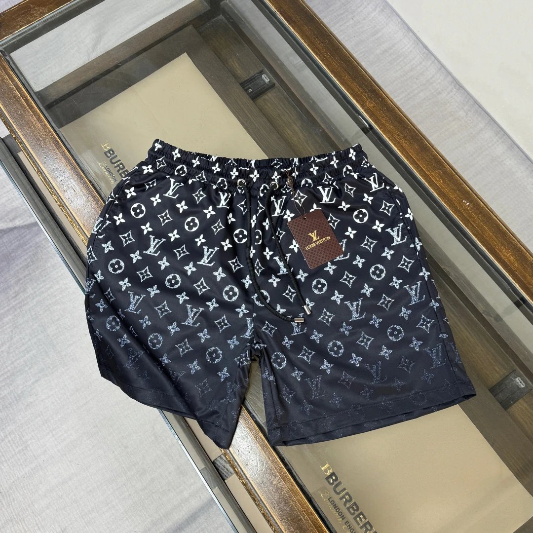 Louis Vuitton Black 