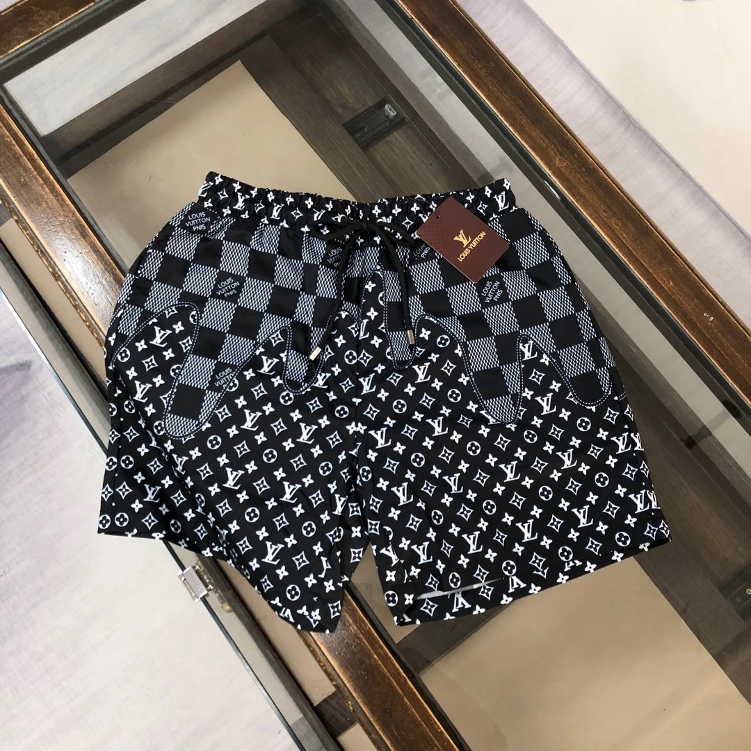 Louis Vuitton Black 