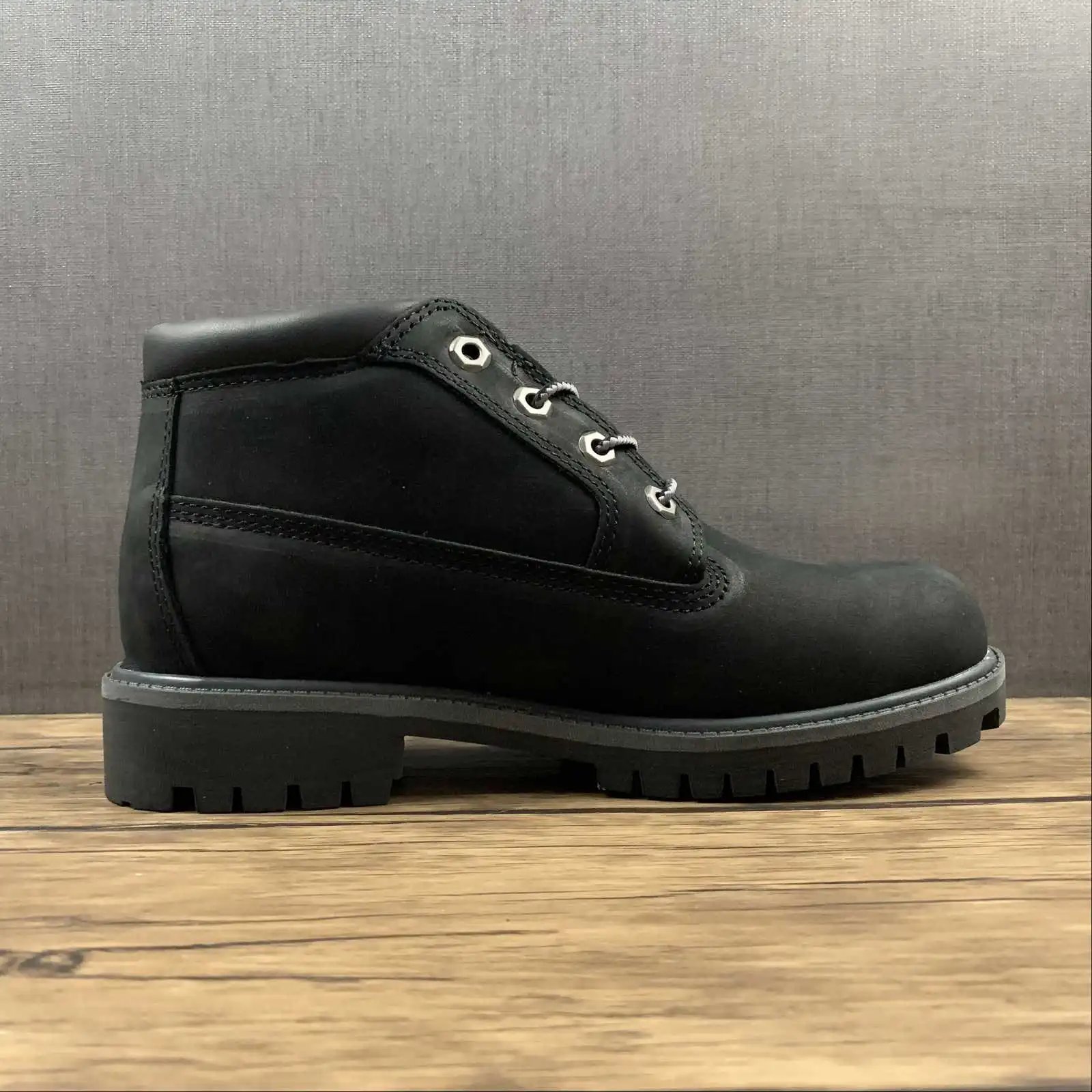 Timberland 纯黑 5 Inch Waterproof Chukka Boot thumbnail 4