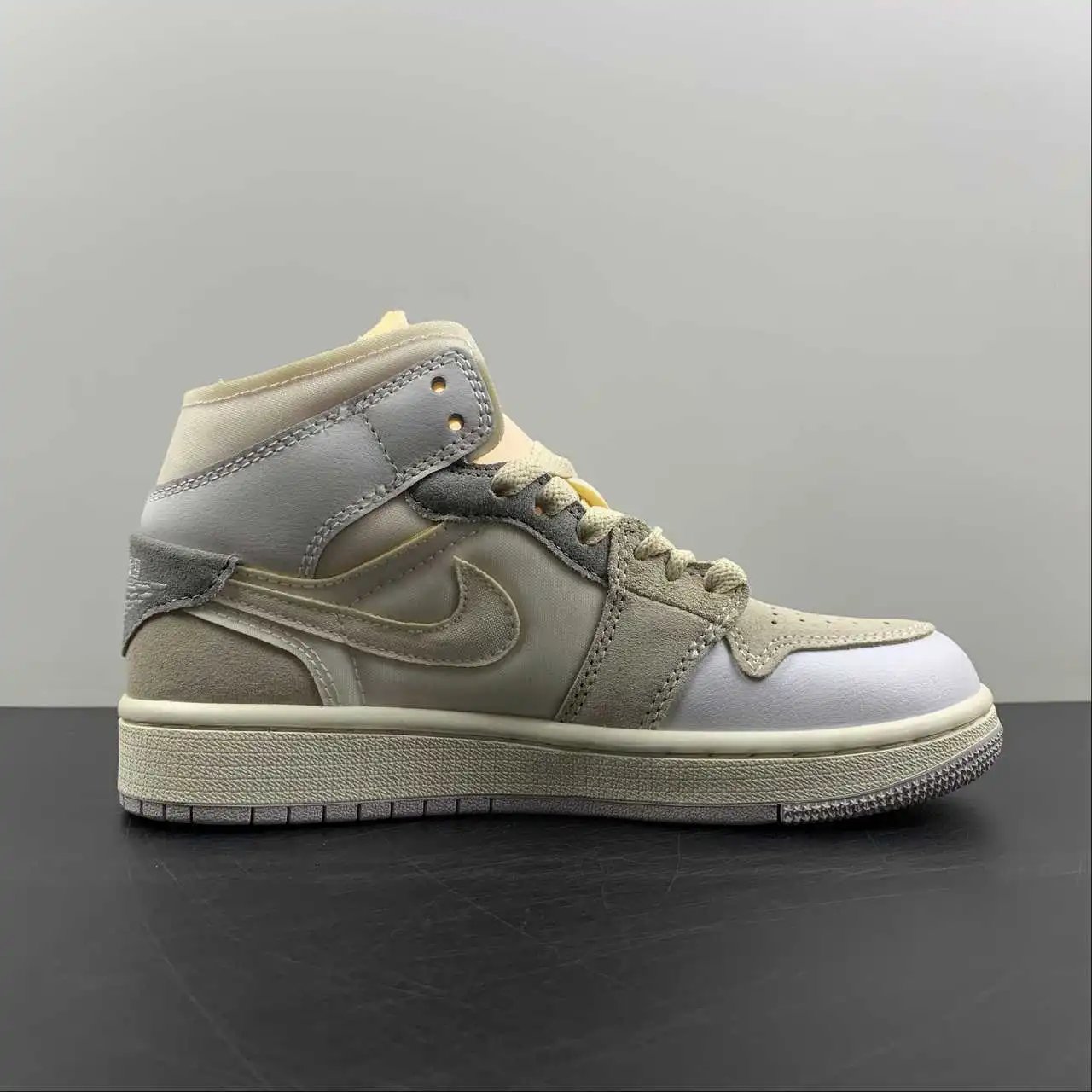 Nike Air Jordan 1 Mid Off-White Grey – DM9652-100 thumbnail 3