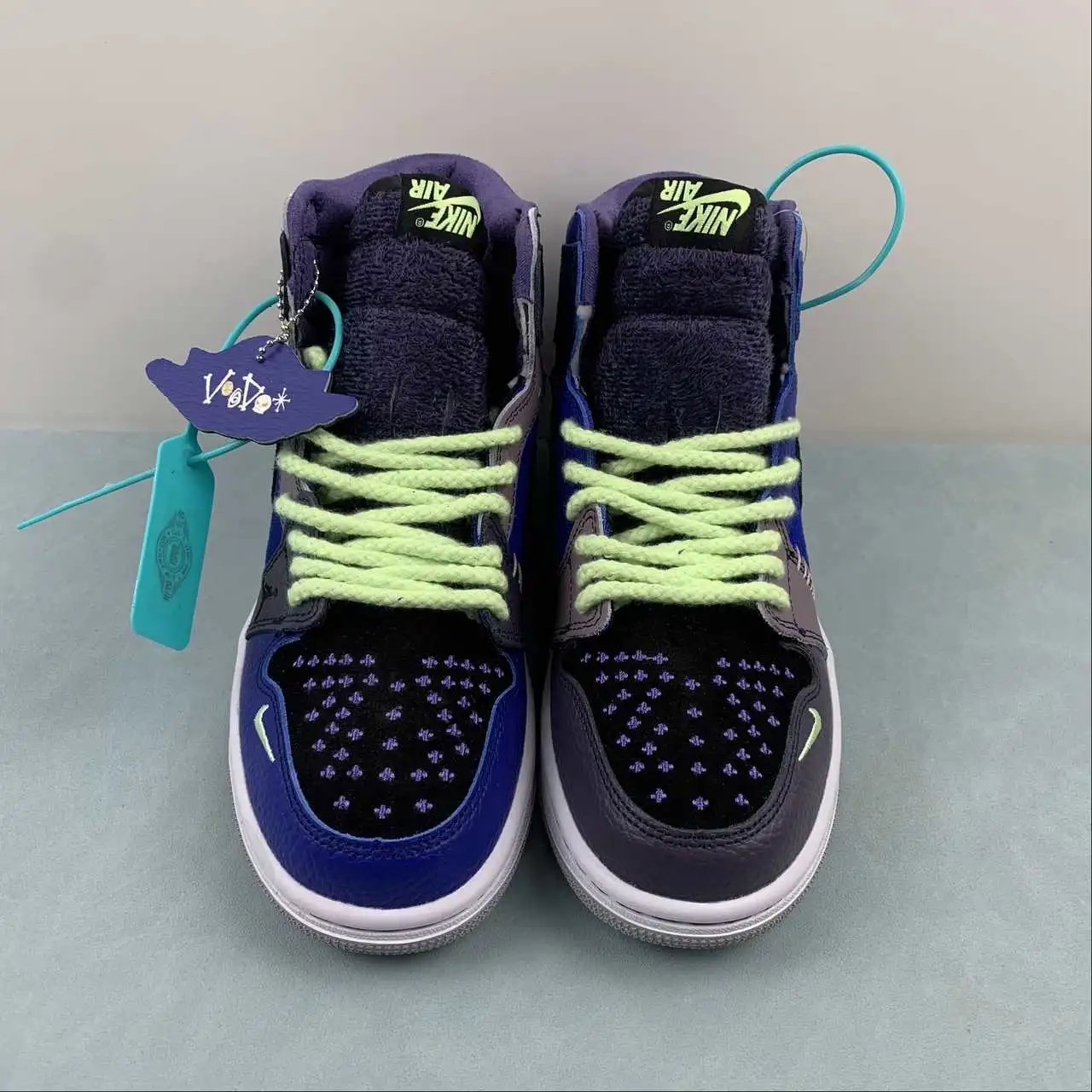 Air Jordan 1 Mid Voodoo Doll Collaboration – DZ5485-420 thumbnail 4