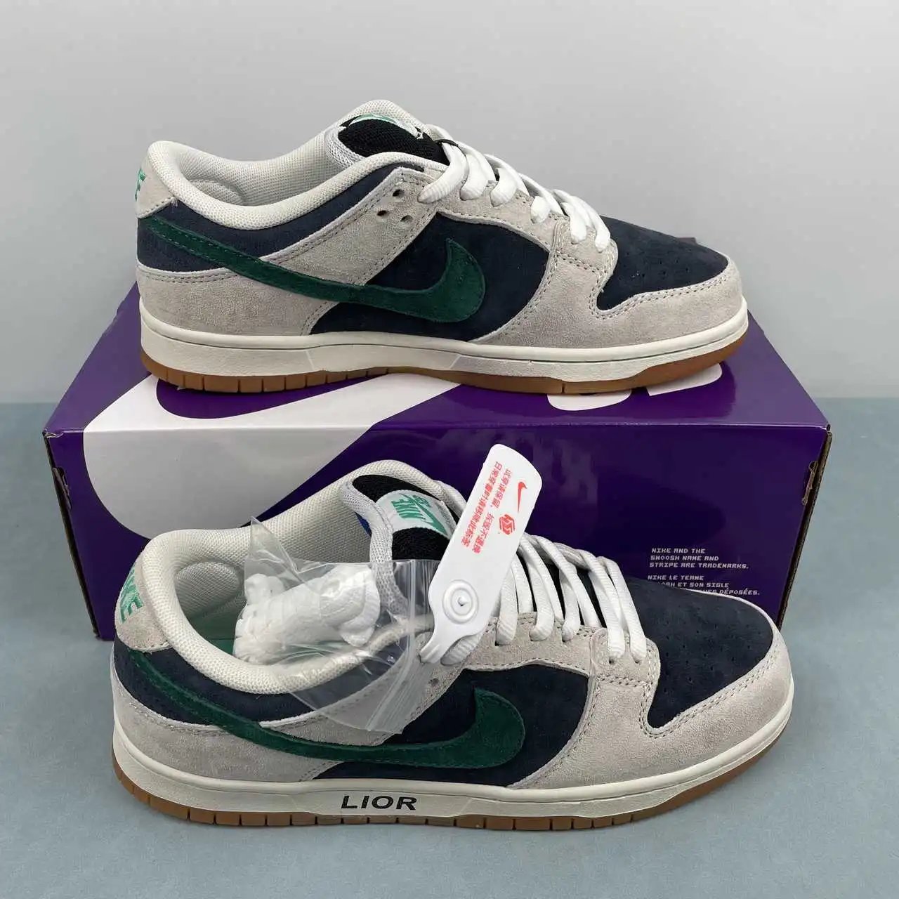 Nike Dunk Low Grey Green – HF3704-001