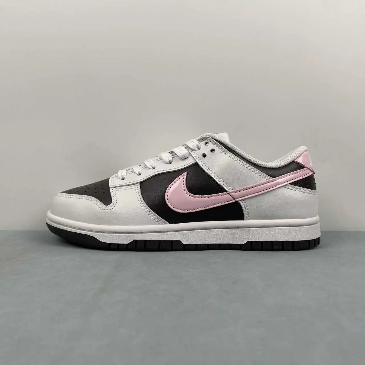 Nike Dunk Low Black Pink White Color-Blocked – IB8510-100 thumbnail 4